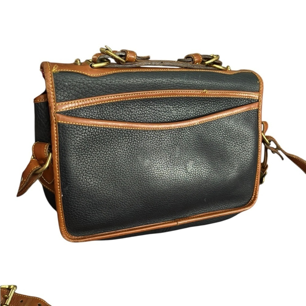 Vintage All Weather Pebbled Leather Dooney & Bourke Deep Navy/Tan Crossbody Bag - Picture 7 of 12